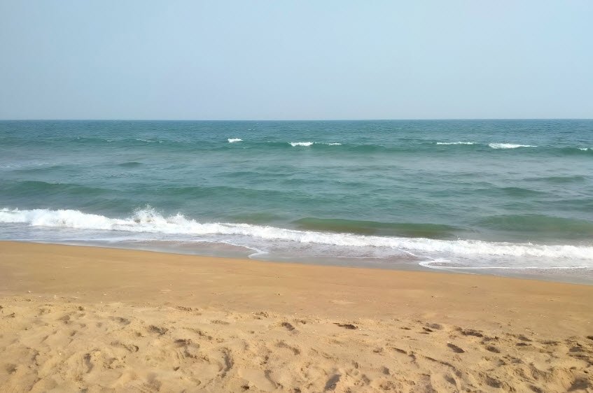 Satpada beach, Puri, Odisha - Vushii.com Satpada beach, Puri, Odisha - Vushii.com